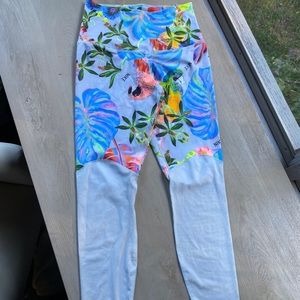 Nike tropical leggings